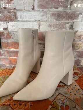 Women’s beautiful leather boots.
